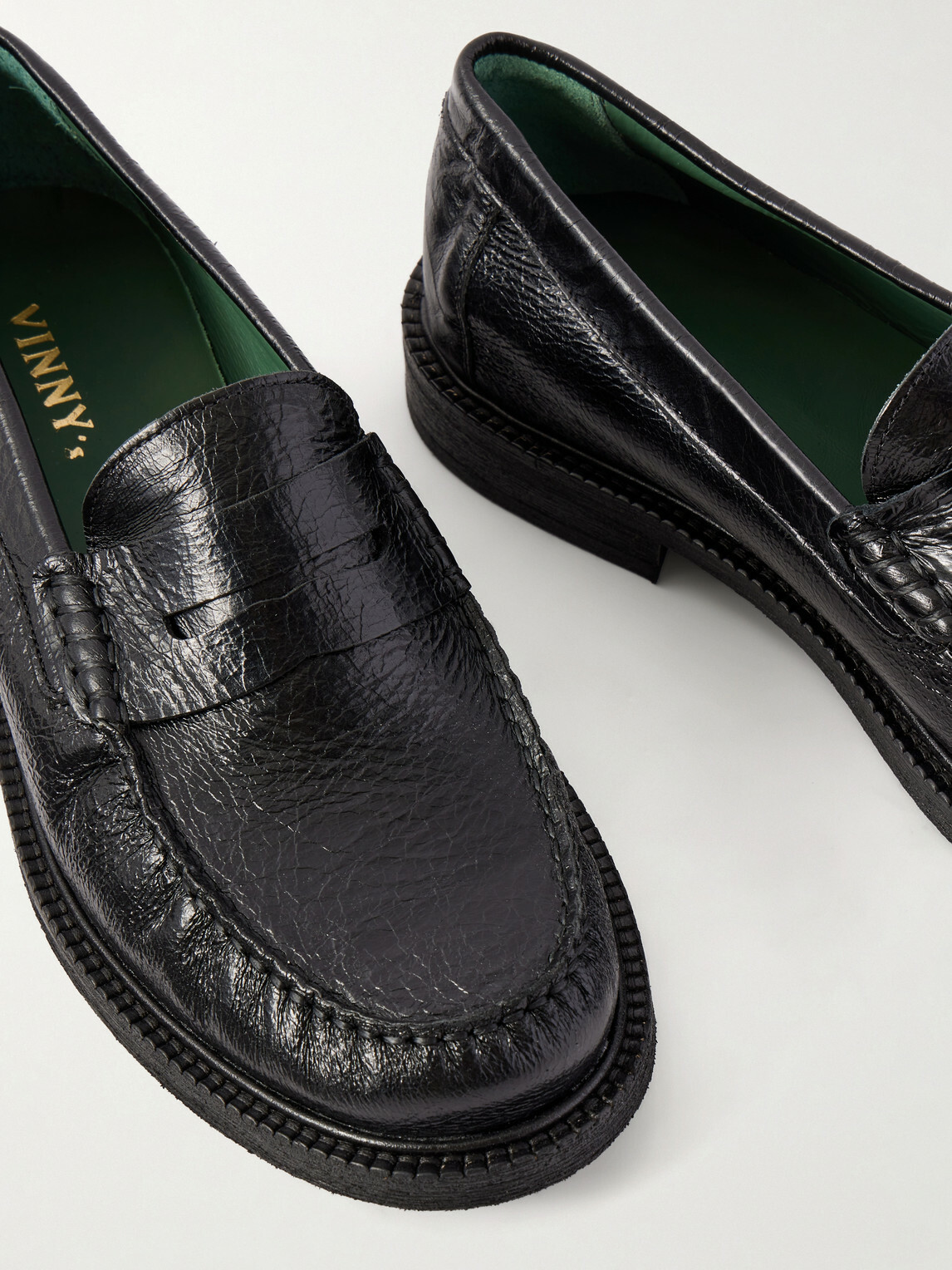 VINNY's - Yardee Tumbled Leather Loafers - Black