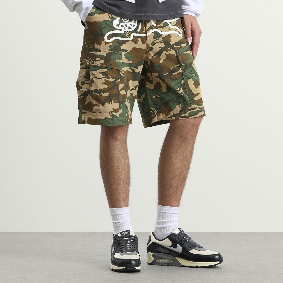 ICECREAM Men's Running Dog Woodland Camo Cargo Shorts in Multi