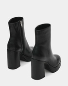 Steve Madden Tyra Booties in Black