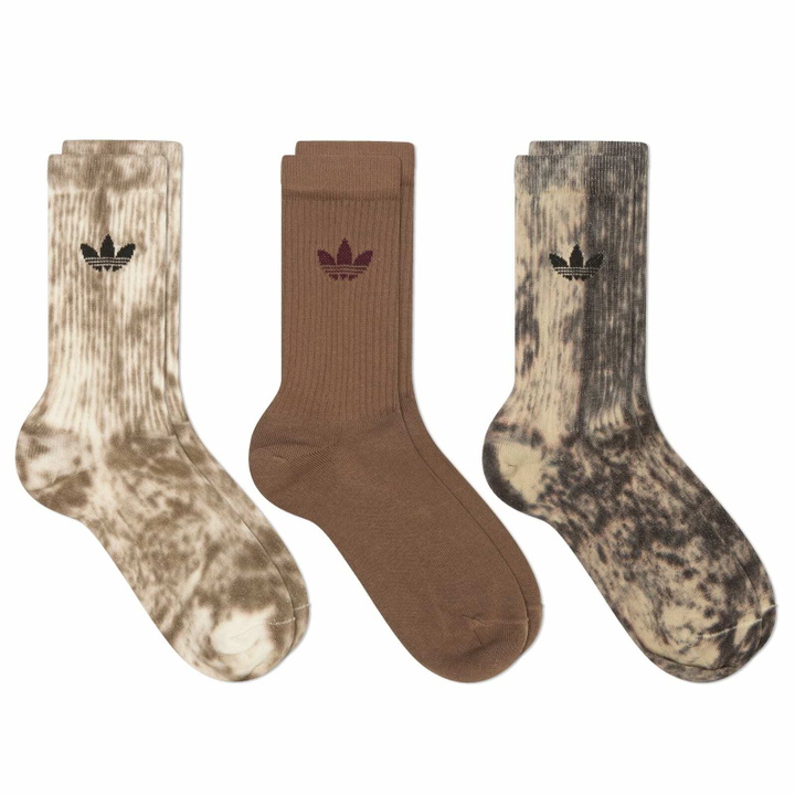 Photo: Adidas Women's W Tie Dye Socks in Utility Black/Off White/Earth Strata