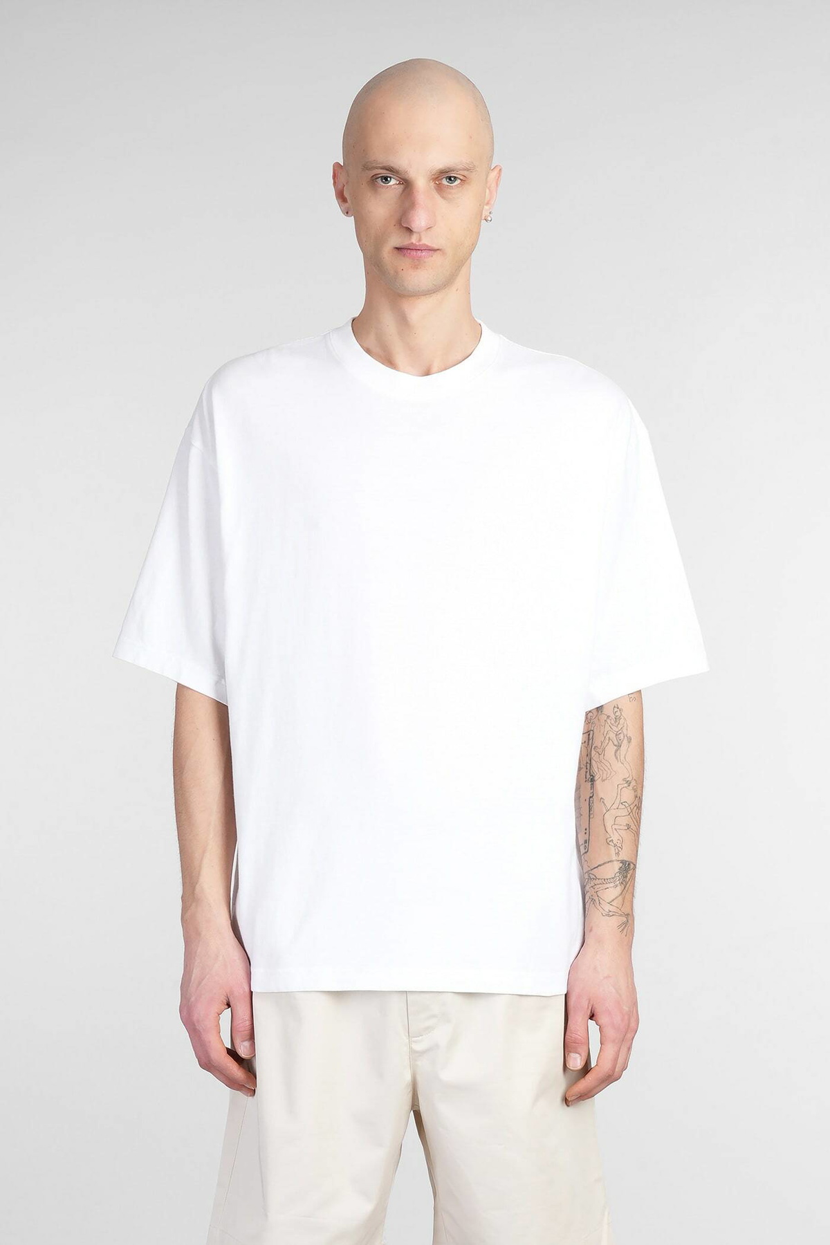 Axel Arigato Patch T-shirt T-shirt In White Cotton Axel Arigato Axel Arigato Patch T-shirt T-shirt In White Cotton Axel Arigato