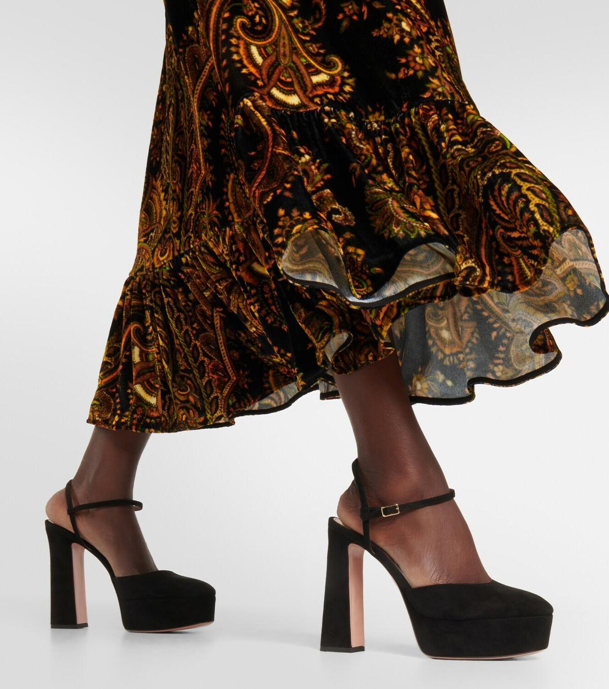 Aquazzura Groove Plateau suede platform pumps