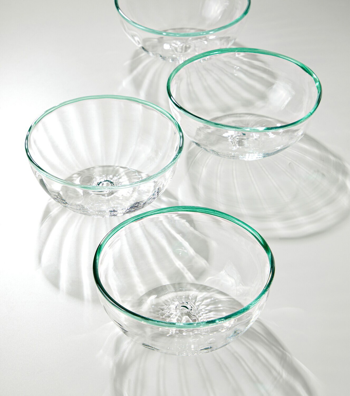 Akua Objects Peter set of 4 glass bowls