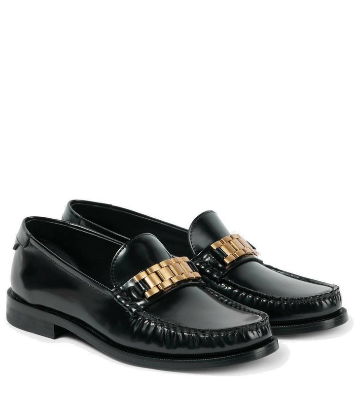 Photo: Victoria Beckham Chain leather loafers