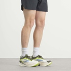 Brooks Men's Hyperion Max 3 x PYNRS Sneaker in Blanc/Acid Lime/Blue