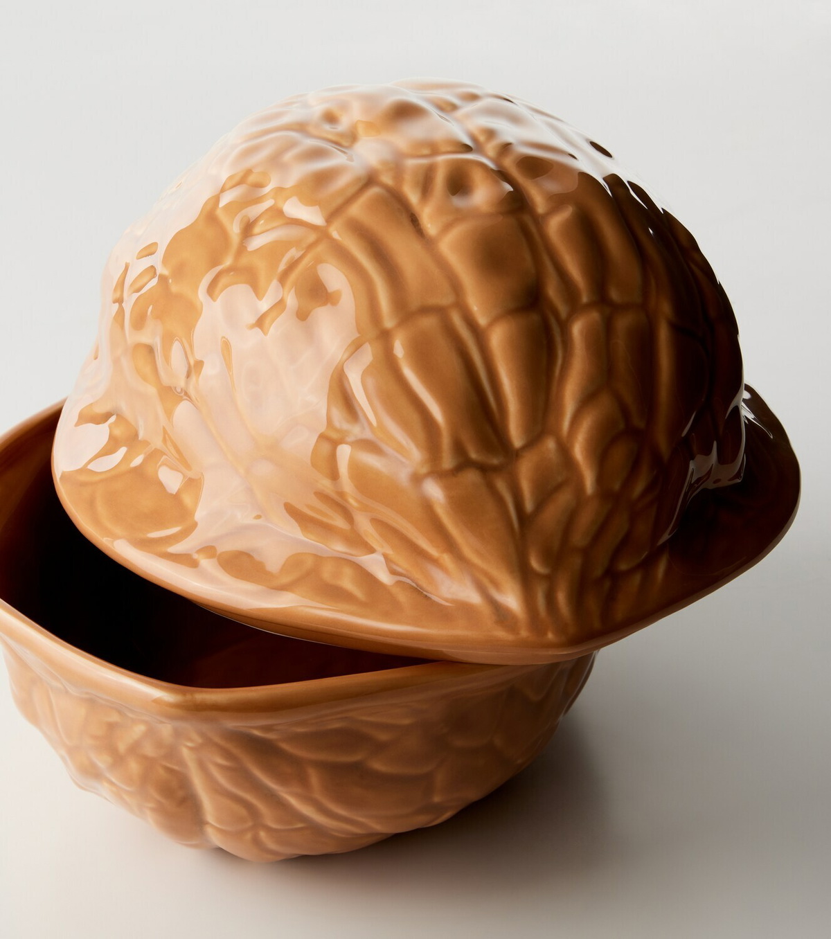 Bordallo Pinheiro Nut Large earthenware container