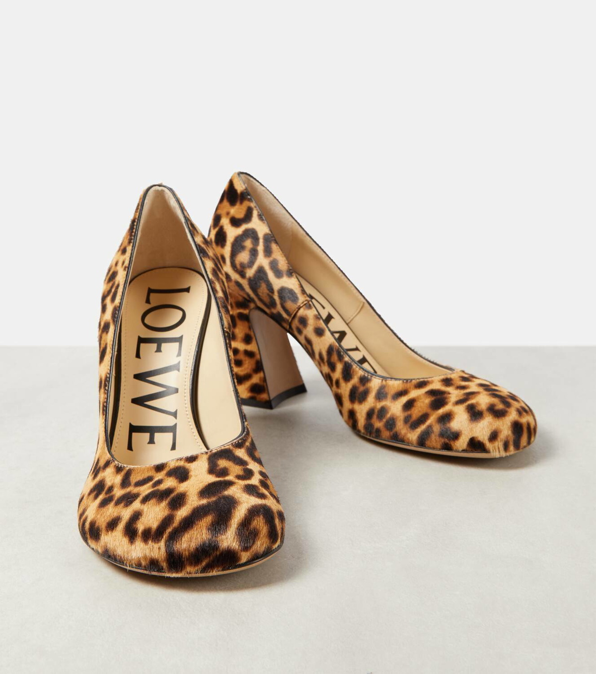 Calf hot sale hair pumps