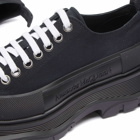 Alexander McQueen Men's Tread Slick Sneakers in Black