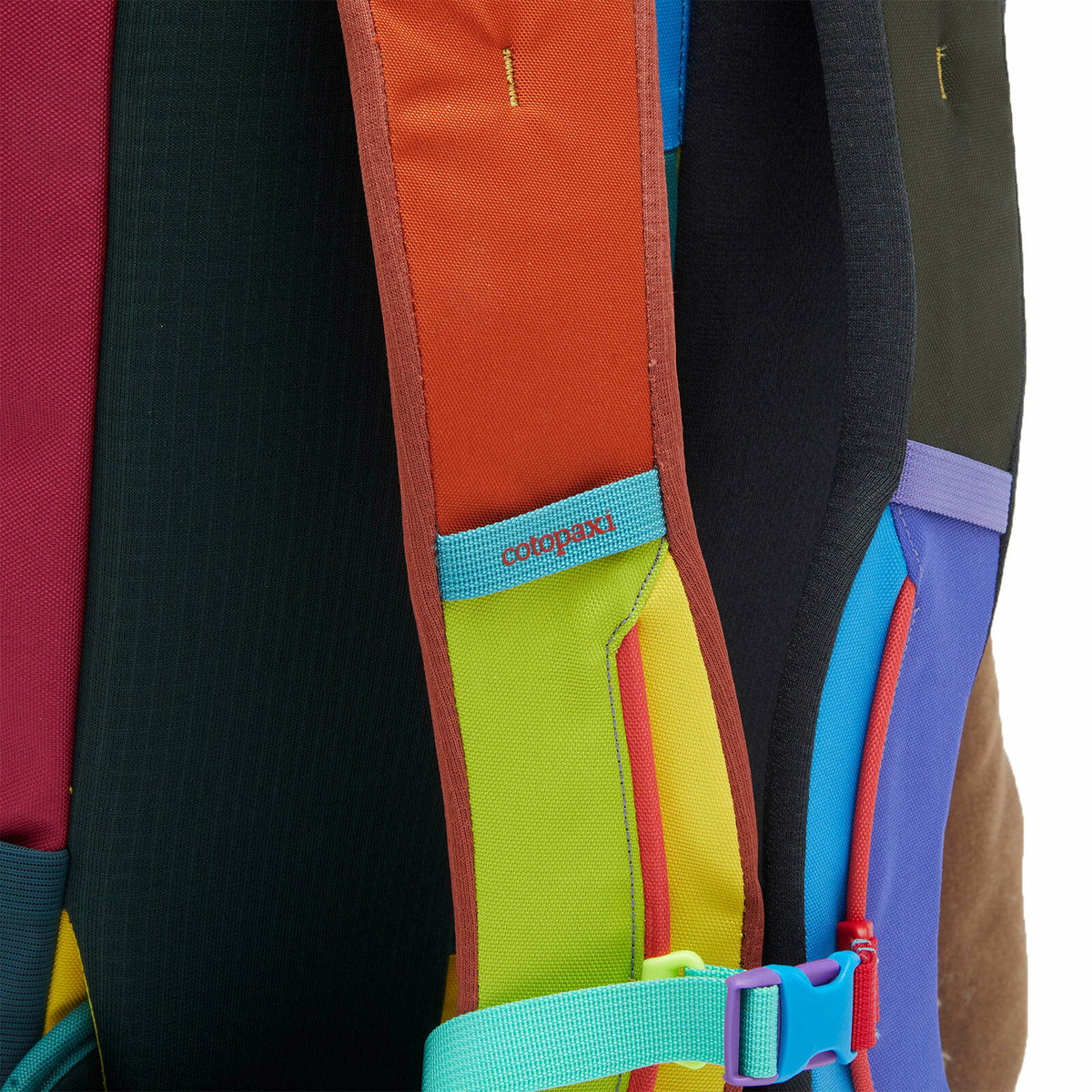 Cotopaxi Men's Allpa 35L Travel Pack in Del Dia 