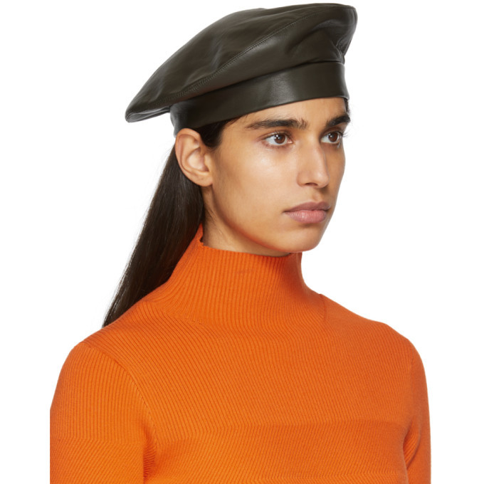 Clyde Leather Beret Lambskin Beret in Black – CLYDE main image 3