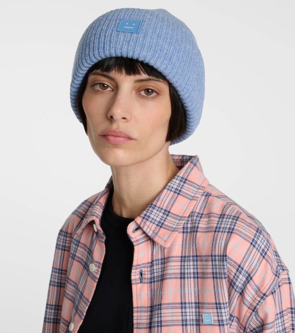 Acne Studios Ribbed Knit Beanie Acne Studios: Beige Ribbed Face Logo Beanie | SSENSE main image 4