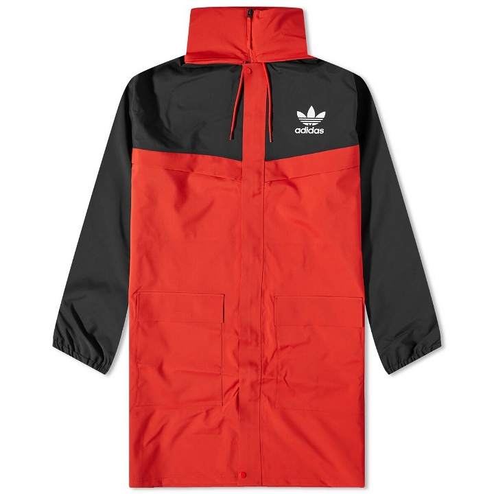 Photo: Adidas Men's MUFC Bench Jacket in Red/Black