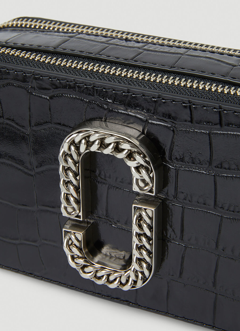 Snapshot Shoulder Bag in Black Marc Jacobs