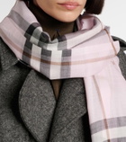 Burberry Burberry Check wool and silk scarf