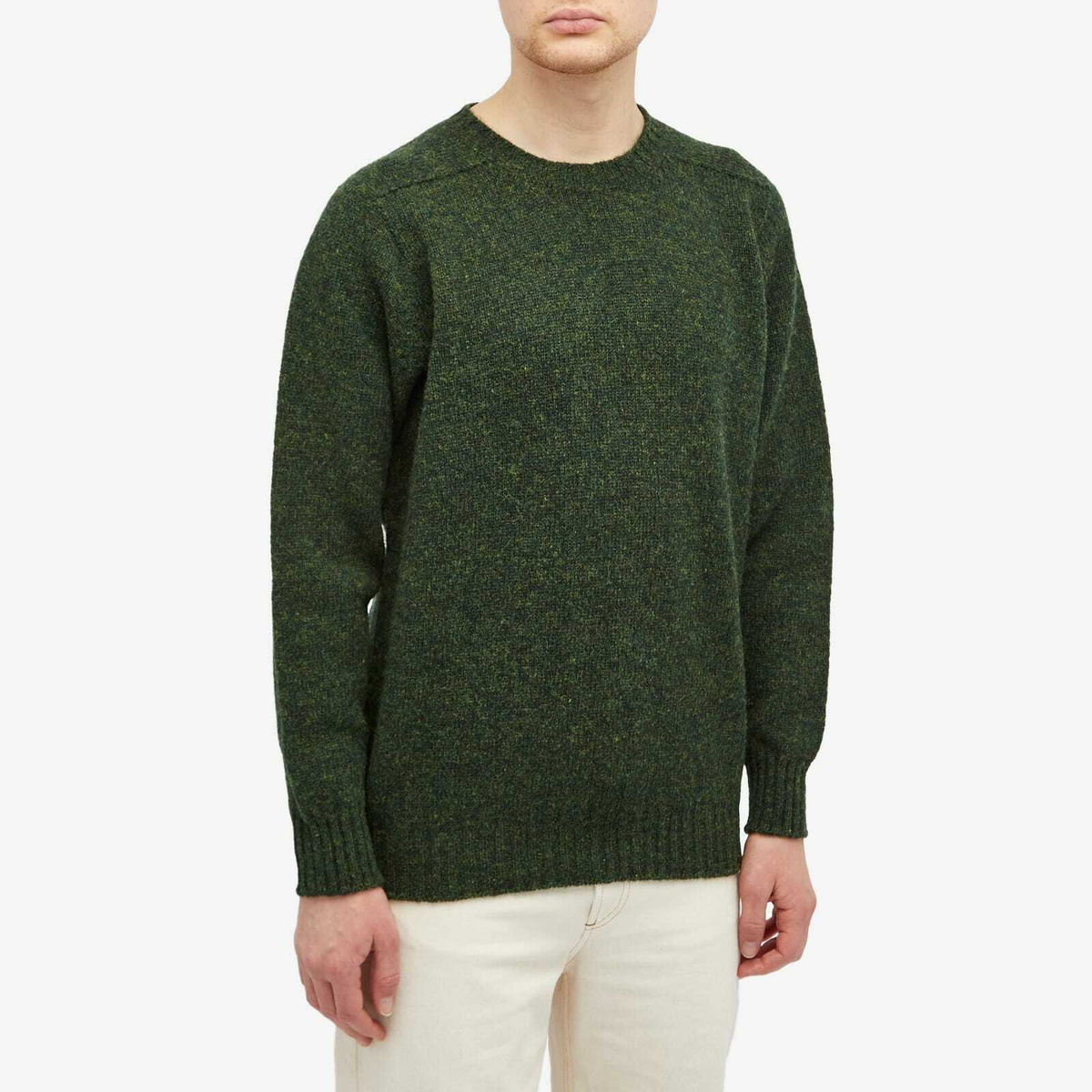 Jamieson's of Shetland Men's Crew Knit in Pine