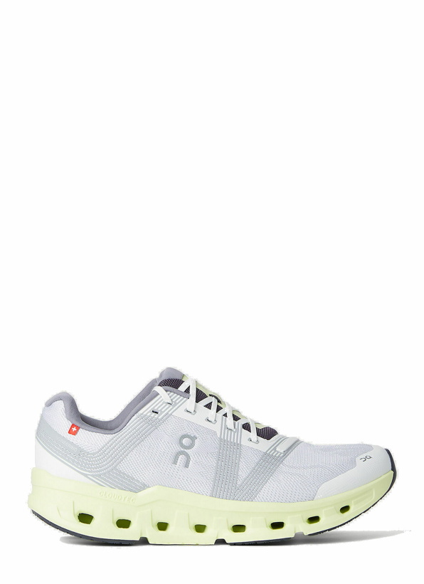 Photo: ON - Cloudgo Sneakers in Light Grey