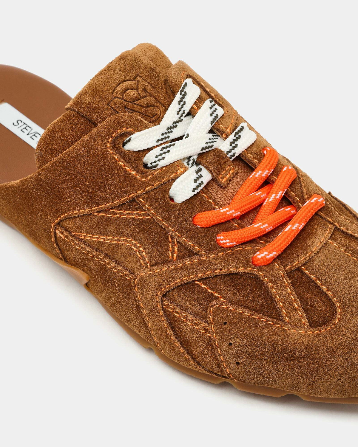 Steve Madden Aziel-Mule Sneakers in Chestnut