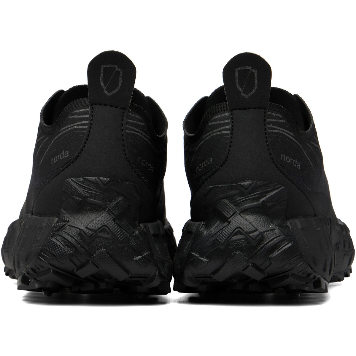 Norda Black 001A Sneakers