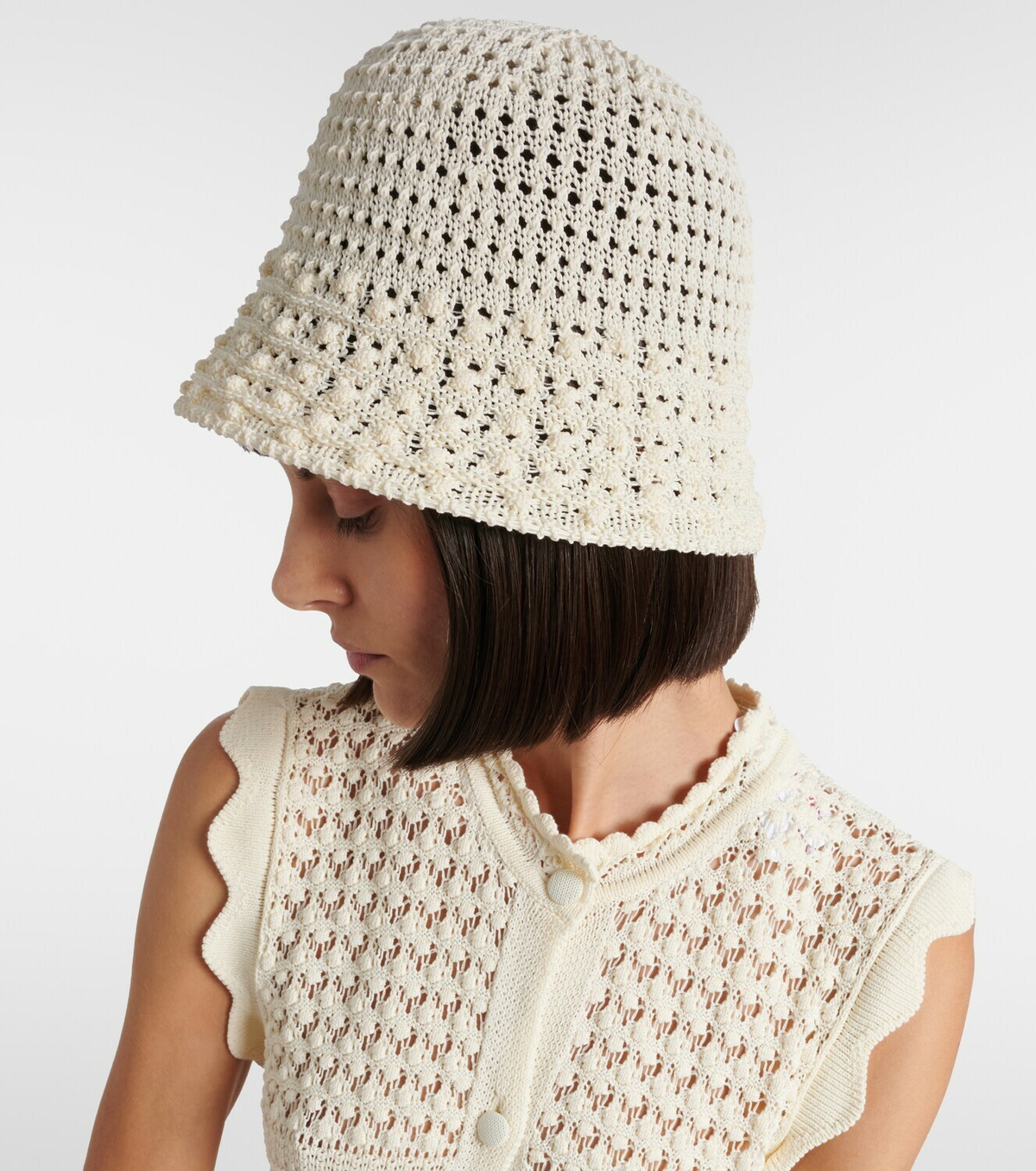 Eres Carats crochet bucket hat