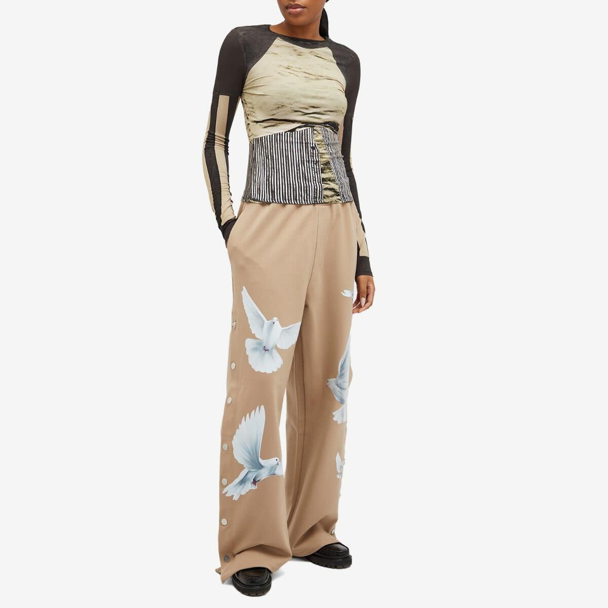 3.Paradis Women's Freedom Doves Trackpant in Beige