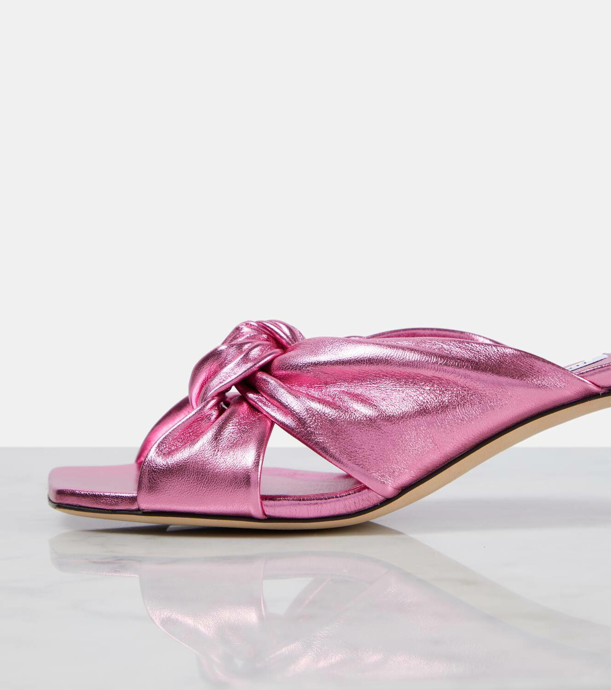 【新品・未使用】JIMMY CHOO Avenue50leather mules JIMMY CHOO Avenue 50 knotted leather mules | NET-A-PORTER