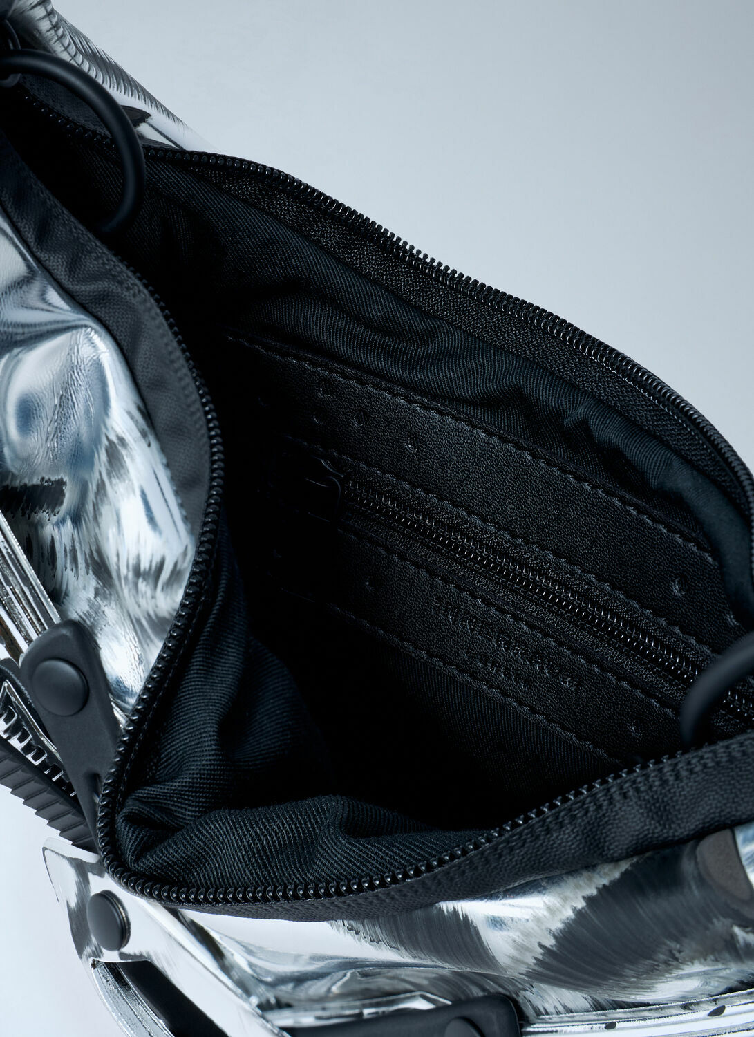 Innerraum Object HM5 Half Moon Shoulder Bag