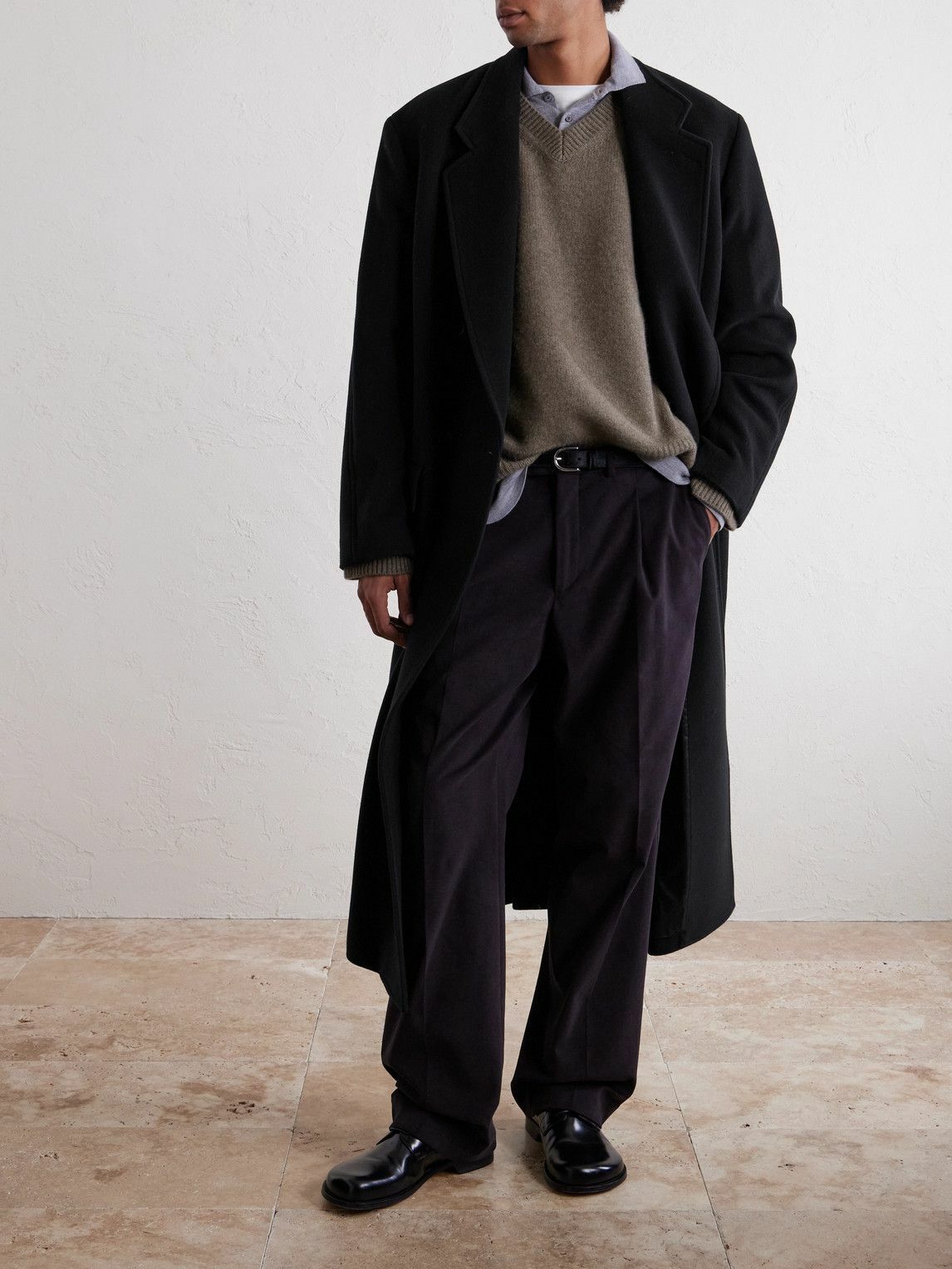 Auralee - Double-Breasted Wool Coat - Black