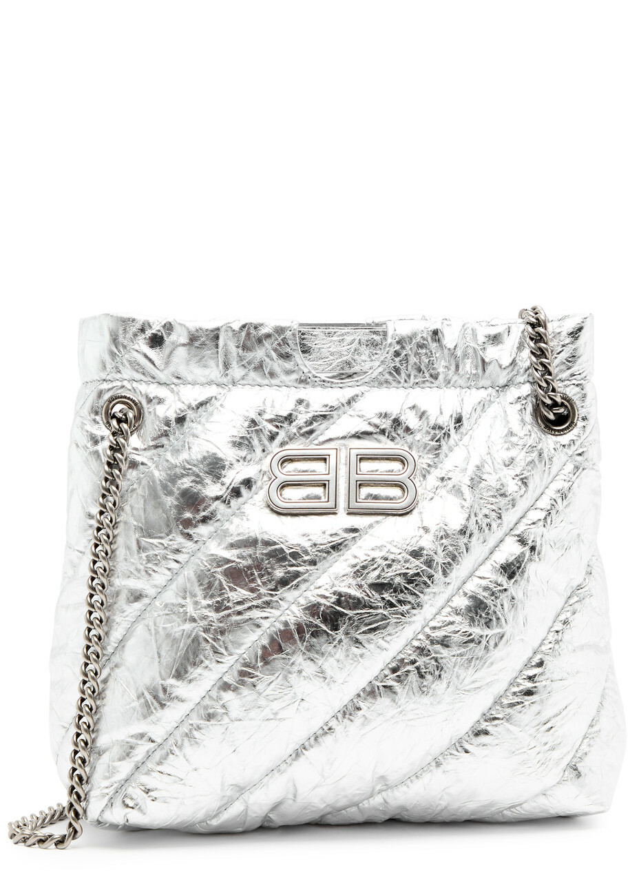 BALENCIAGA Tote Crush チェーン XS バッグ メタリック Balenciaga Crush XS Quilted Metallic Leather Tote - Silver