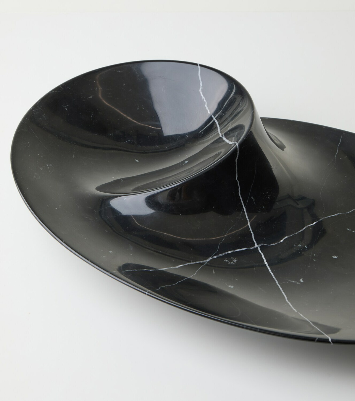 Zaha Hadid Design Swirl L48 marble bowl