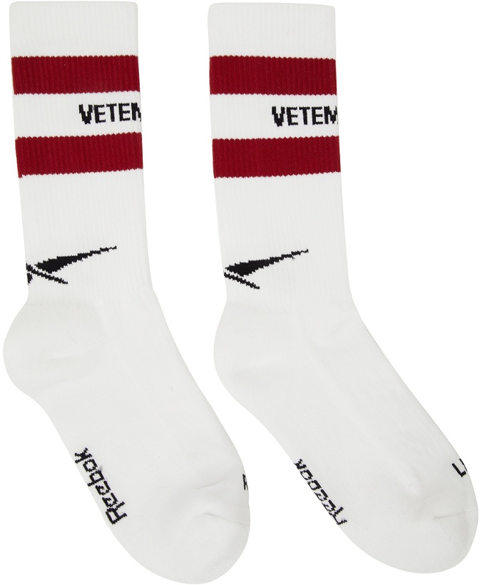 Photo: VETEMENTS White Reebok Edition Logo Socks