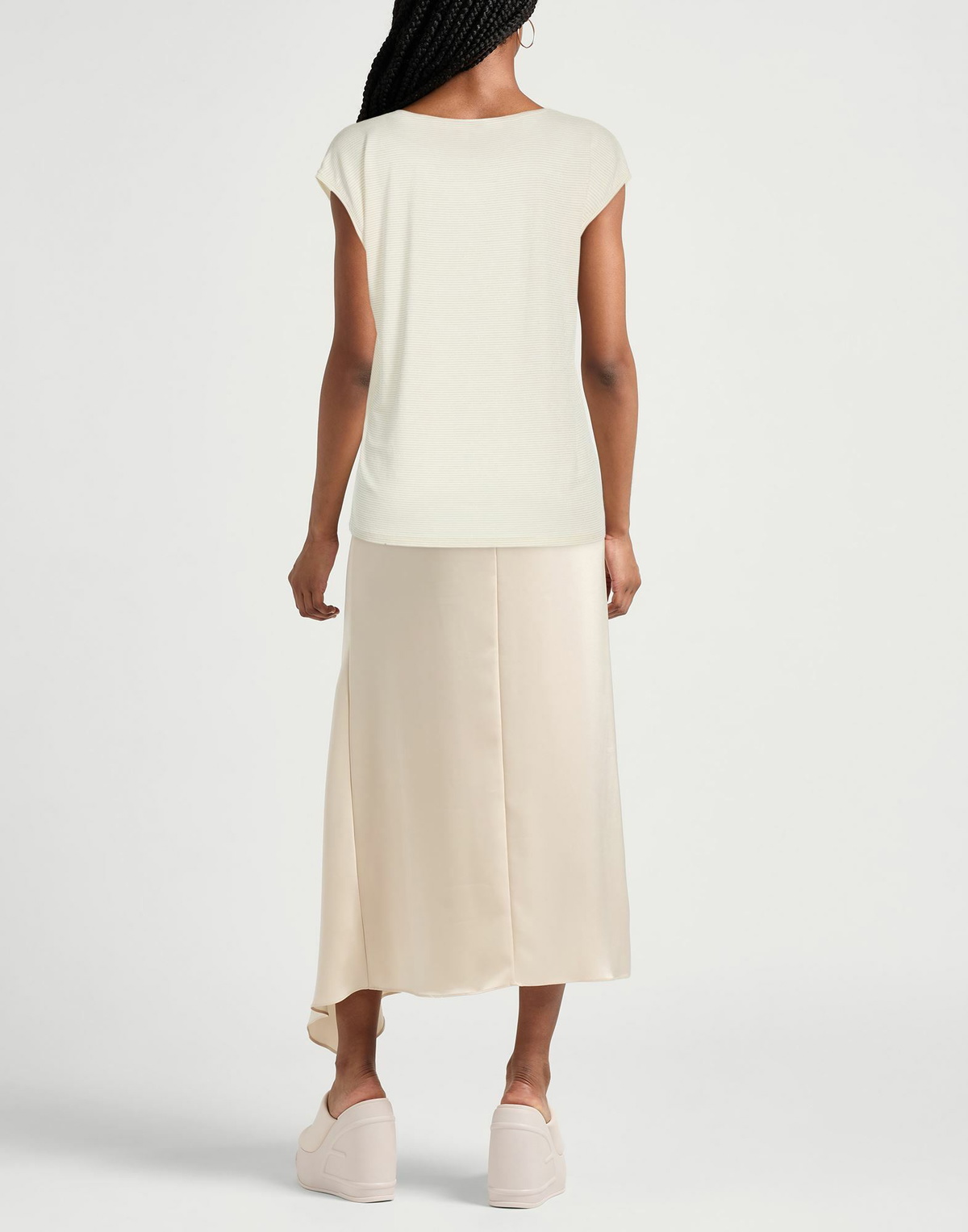Pieces Womens T-shirt in Off white