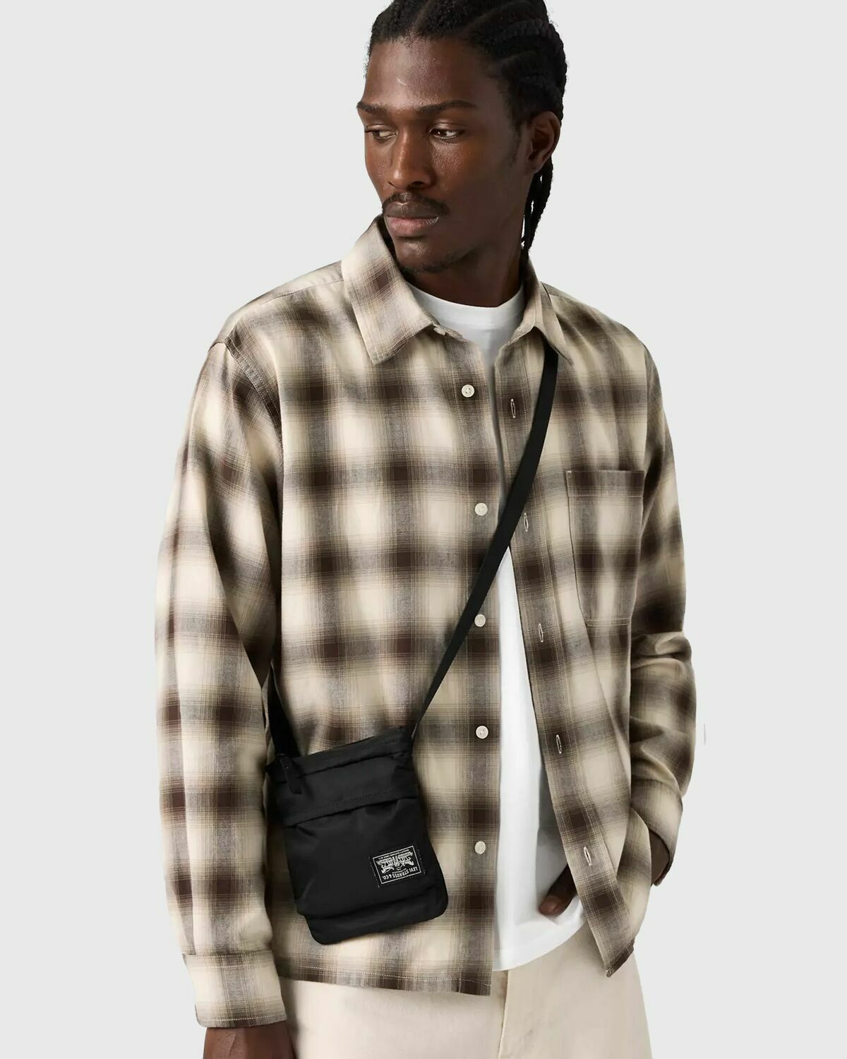 Levis MISSION BAY CROSSBODY Black Mens Messenger & Crossbody Bag