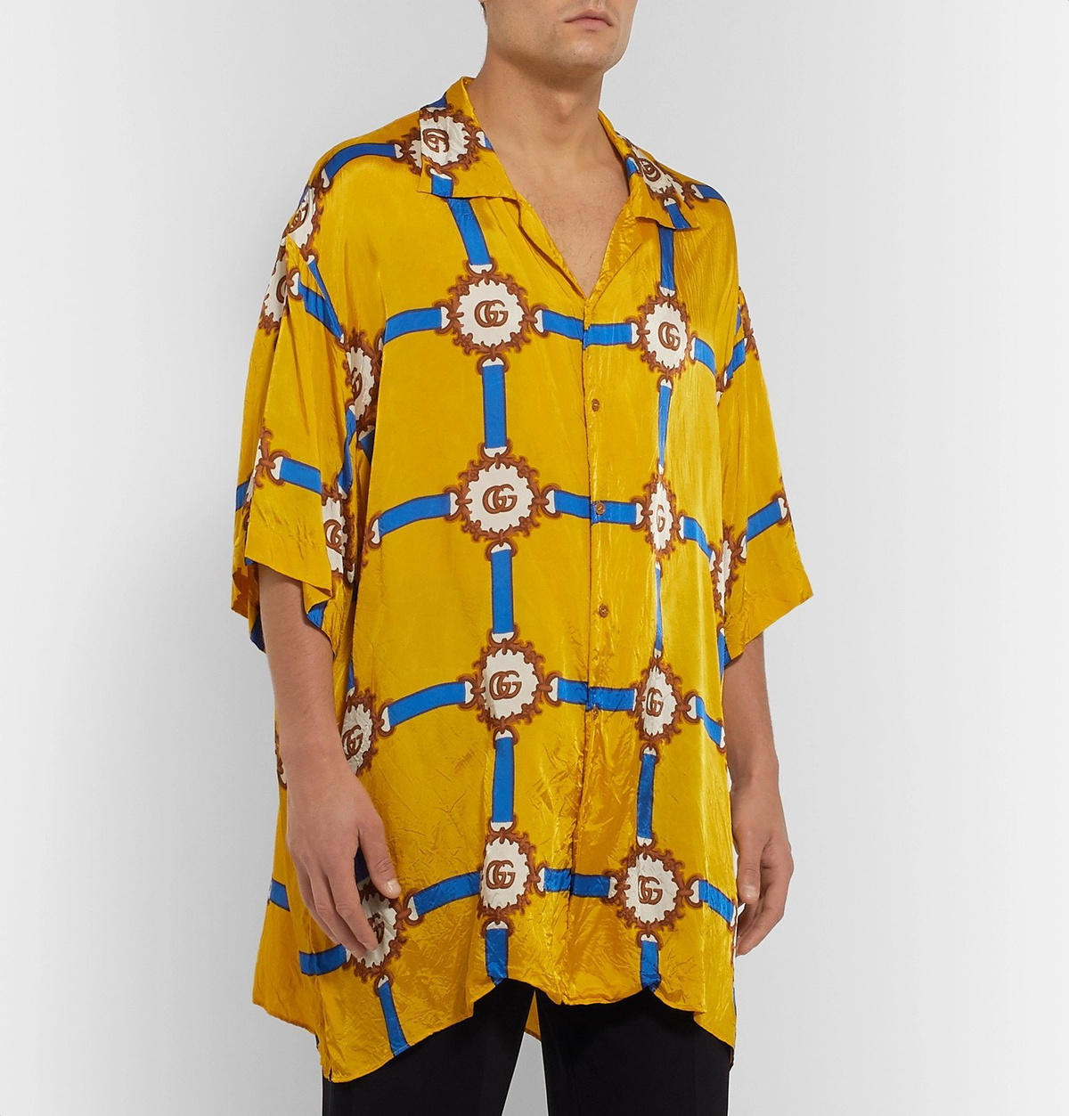 gucci oversized camp collar