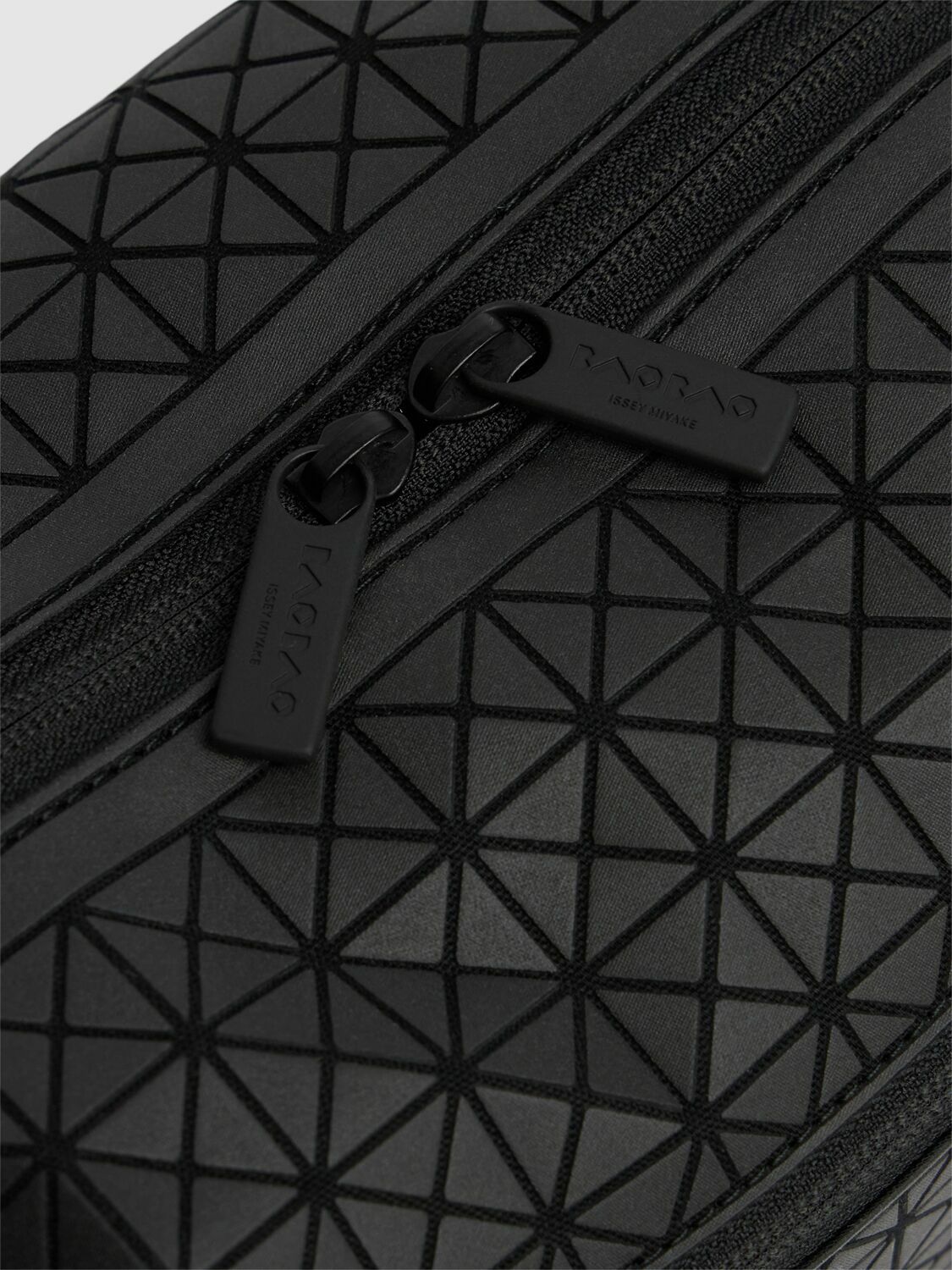 BAO BAO ISSEY MIYAKE BATON ウエストポーチ BAO BAO ISSEY MIYAKE BATON ウエストポーチ - メルカリ