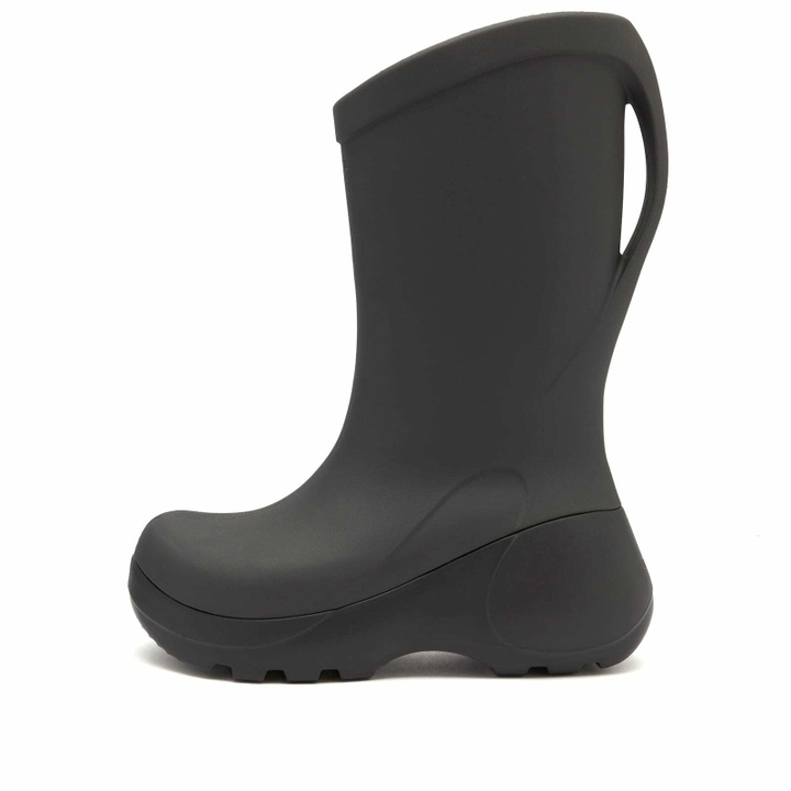 Photo: Crocs Hydra Boot in Black Sand