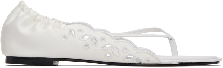 Photo: JACQUEMUS White 'The Flat' Sandals