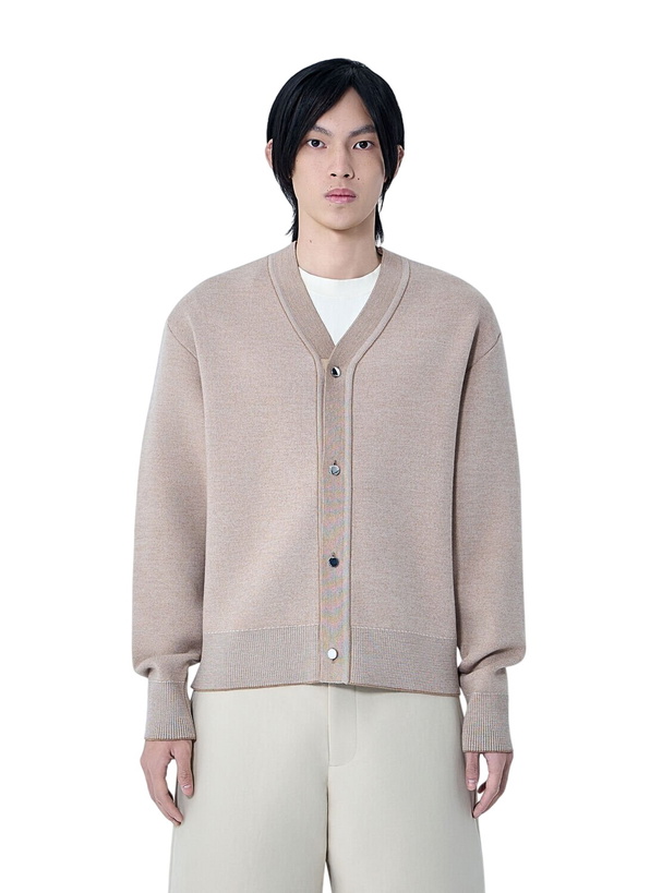 Photo: Jacquemus Le Cardigan Doppio