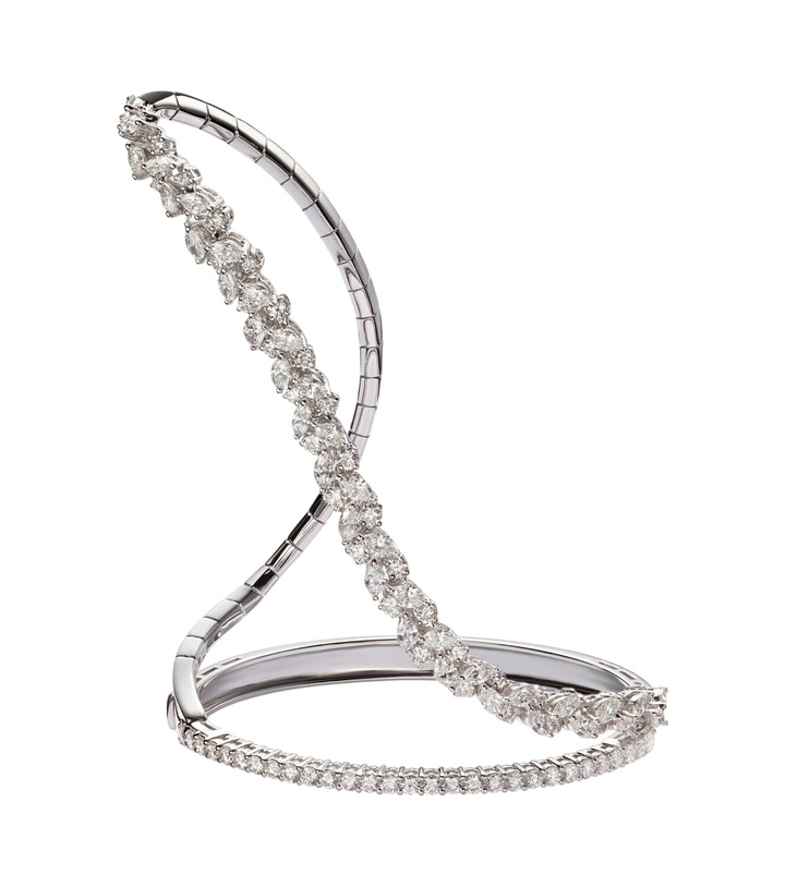 Photo: Yeprem 18kt white gold bracelet with diamonds