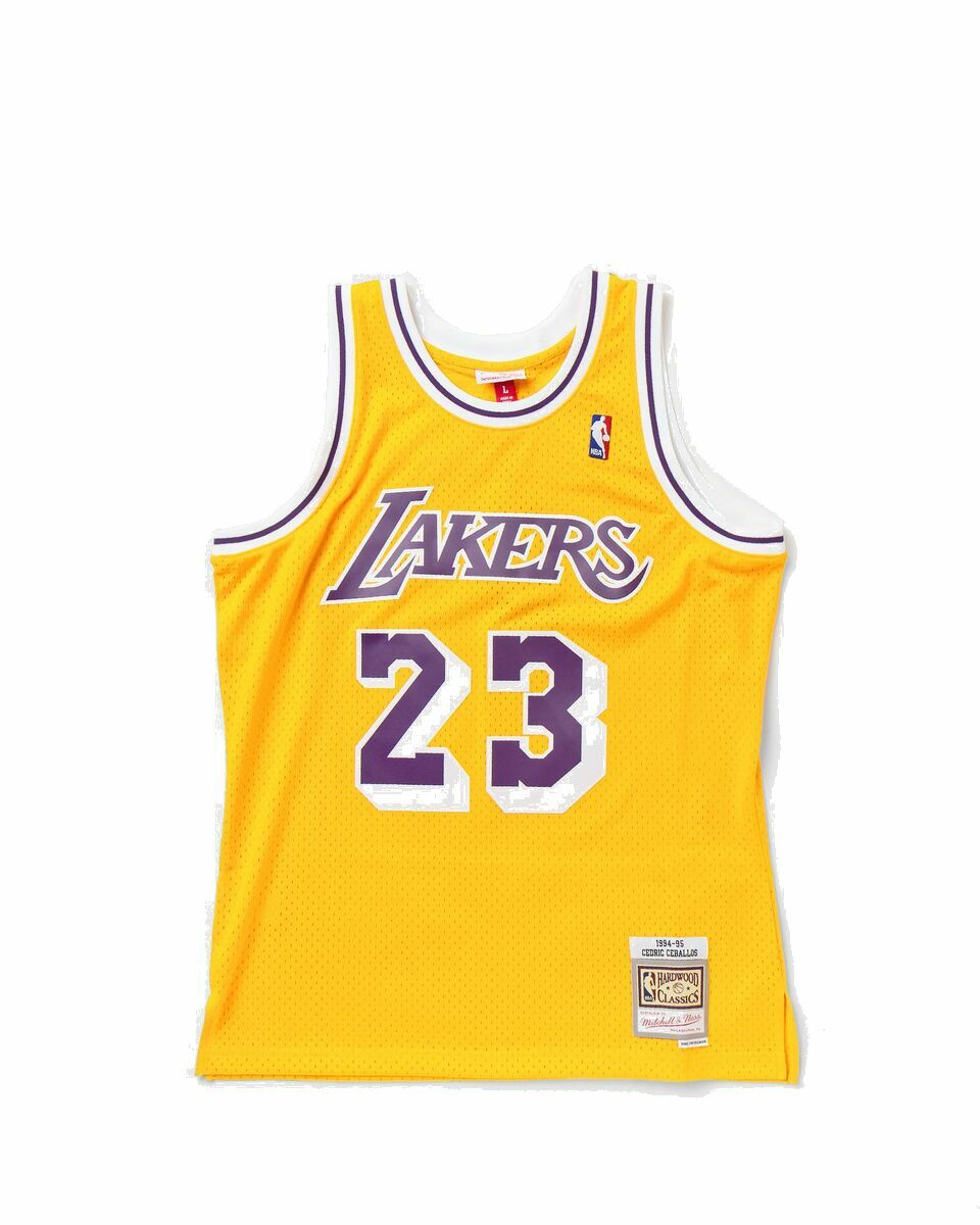 Photo: Mitchell & Ness Nba Swingman Jersey Los Angeles Lakers 1994 95 Cedric Ceballos #23 Yellow - Mens - Jerseys