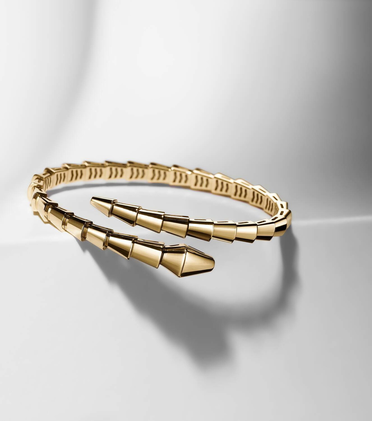 Bvlgari Serpenti Viper 18kt gold bracelet
