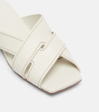 Tod's Leather sandals