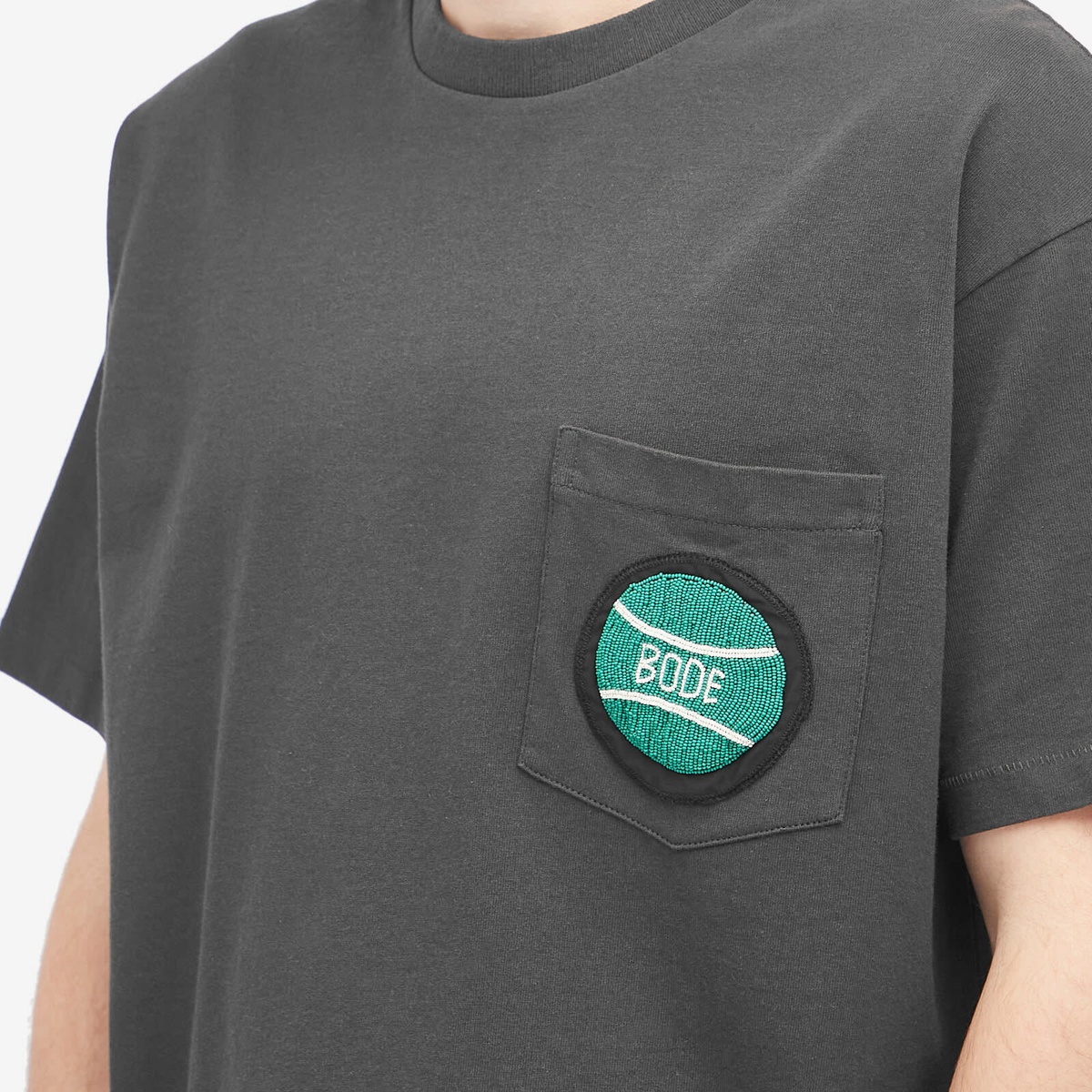☆夏におすすめ！☆ BODE SPORTSMAN PATCH POCKET T-SHIRT BODE Men's Game Point Pocket T-Shirt in Black Bode