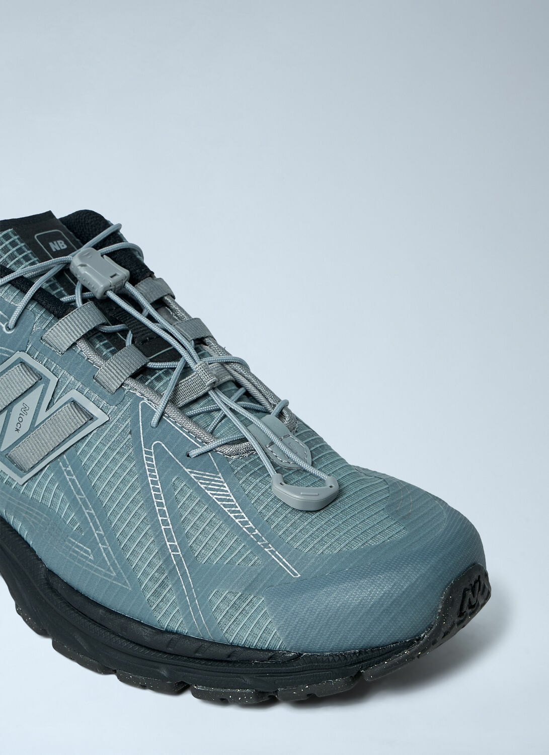 New Balance 1906R Sneakers