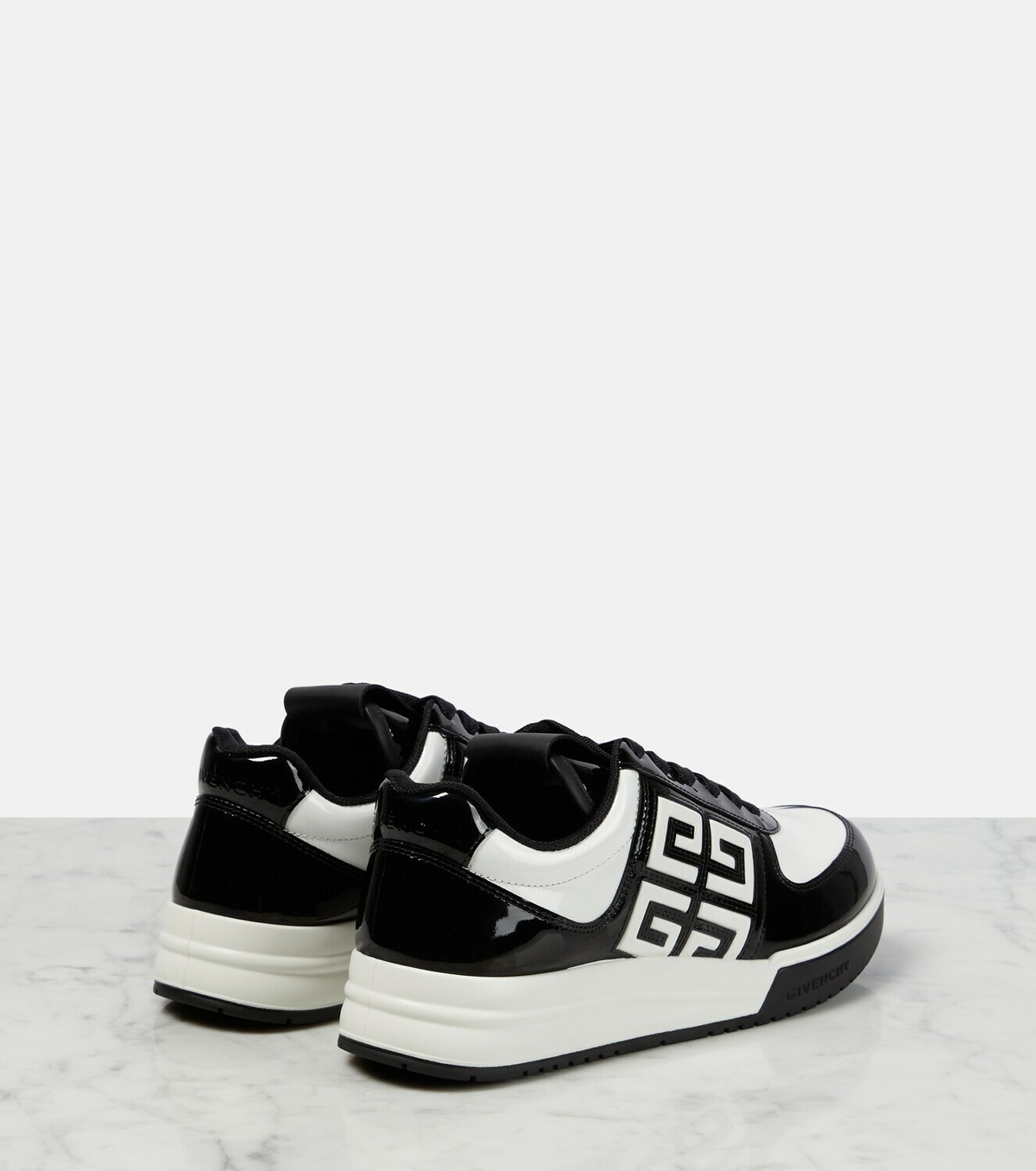 Givenchy G4 leather low-top sneakers