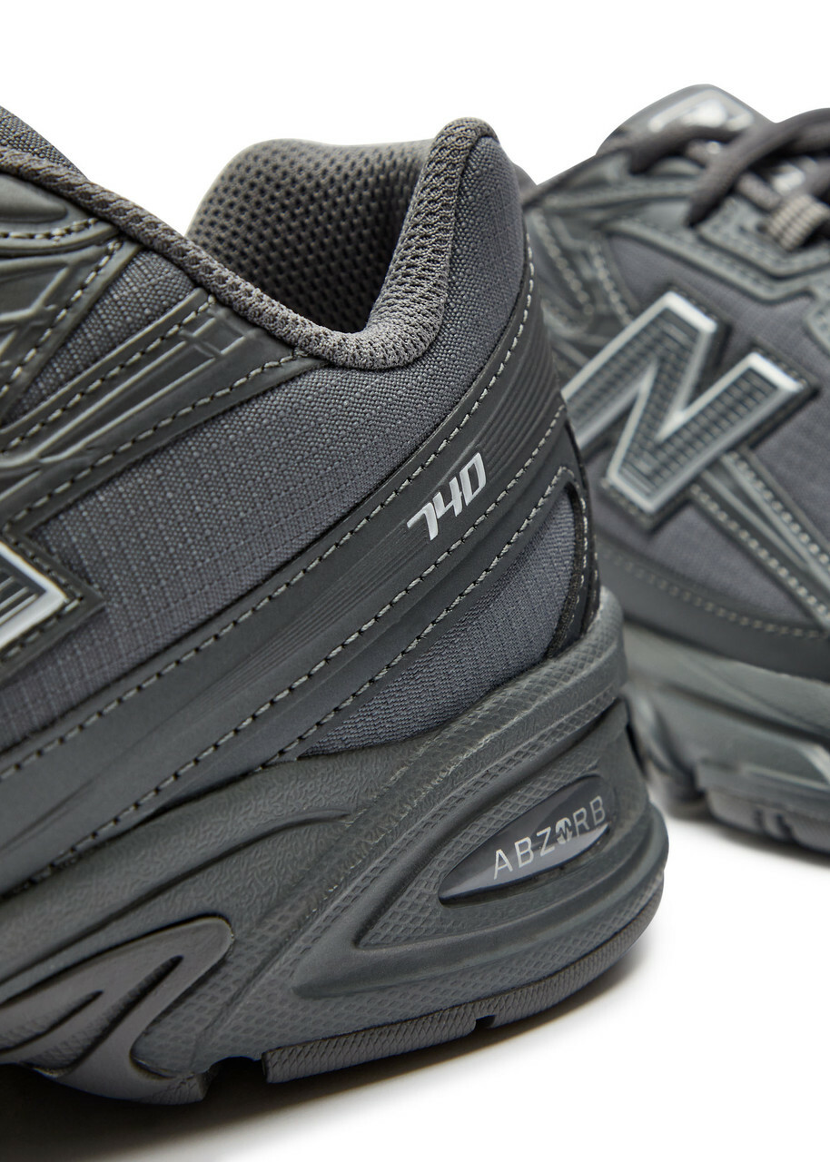 New Balance 740 Panelled Mesh Sneakers Grey