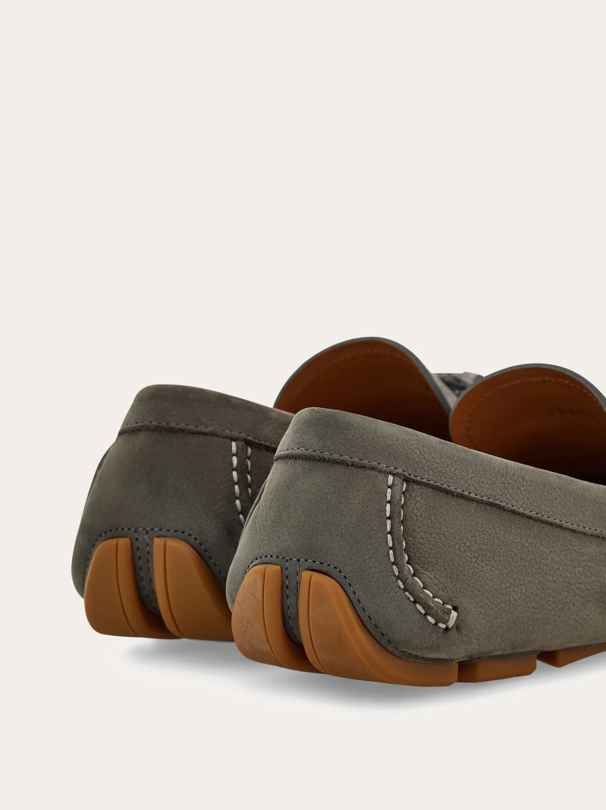 Ferragamo Mens Gancini ornament driver in Grey