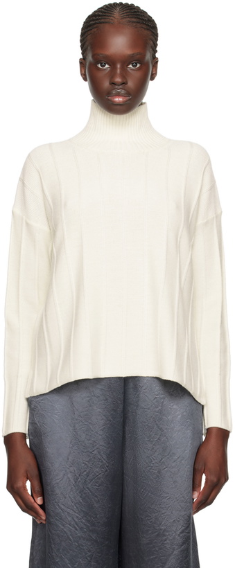 Photo: Max Mara Leisure White Beira Turtleneck