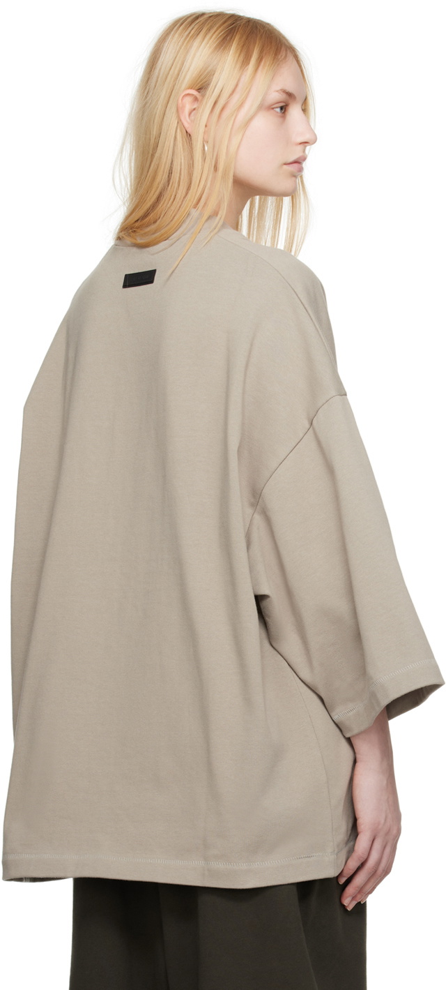 関税込*FEAR OF GOD ESSENTIALS*フットボールTシャツ グレー Fear of God ESSENTIALS Gray Football T-Shirt Fear Of God