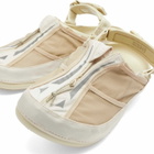 Crocs Running Vest Clog in Bone