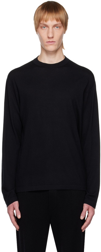 Photo: Lisa Yang Black Allard Sweater